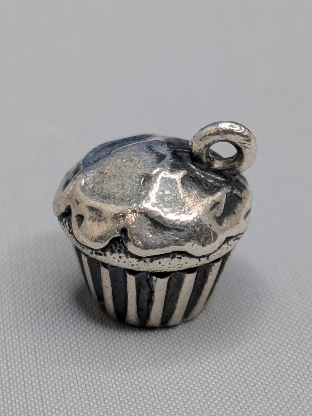 James Avery 925 Sterling Silver 3D Cupcake Charm Retired